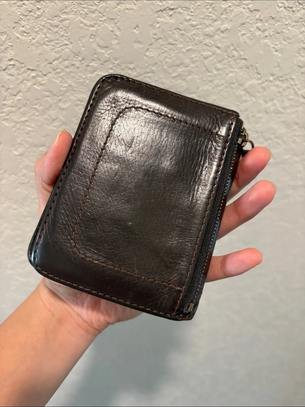 Louis Vuitton Men's Leather Bifold Wallet - Dark Brown